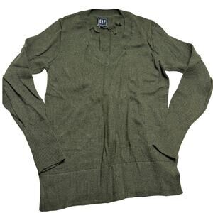 Olive green Gap long-sleeve sweater Women's V-neck style Size Small